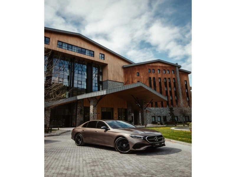 Mercedes-Benz-in üç seçilən modeli üçün xüsusi imkanlar - FOTO