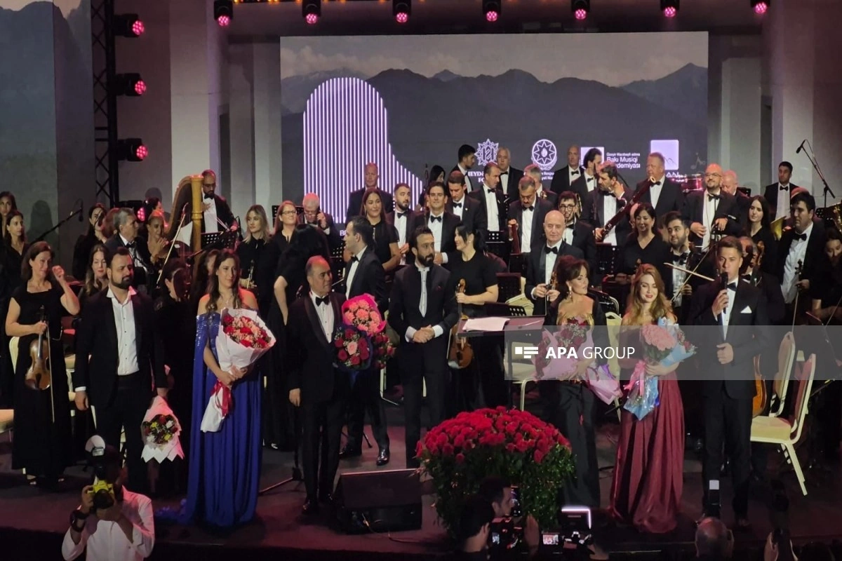 XV Qəbələ Beynəlxalq Musiqi Festivalının təntənəli bağlanış konserti keçirilib - FOTO