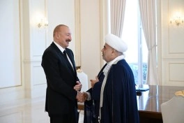 Prezident İlham Əliyev Bakıda keçirilən beynəlxalq konfransların iştirakçılarını qəbul edib