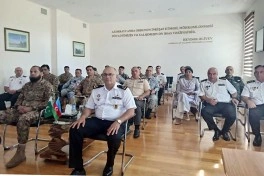 Azərbaycan HDQ komandanı Pakistan nümayəndə heyəti ilə görüşüb
