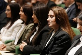 ƏƏSMN-də dövlət qulluğuna yeni qəbul edilən əməkdaşların andiçmə mərasimi olub