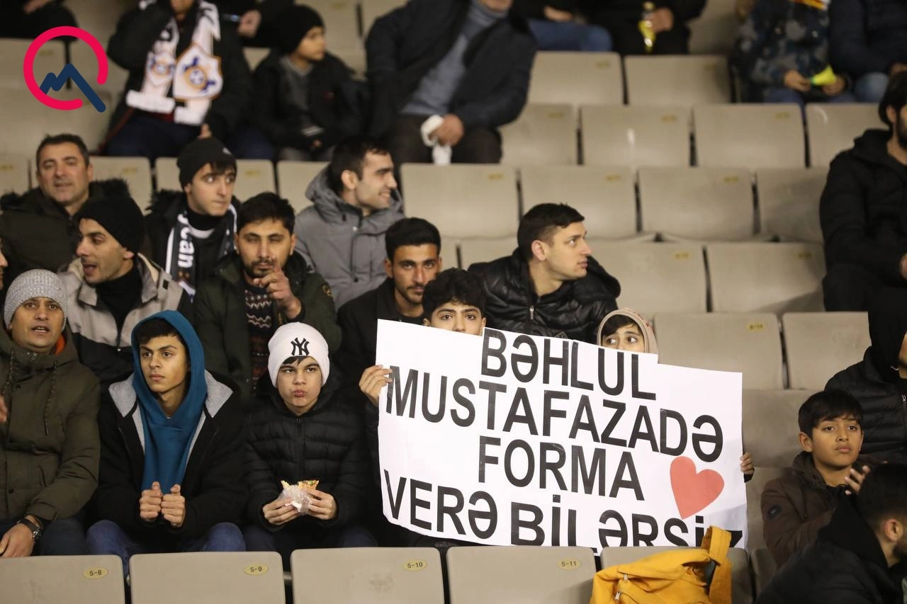 44-lər zəfər qazandırır...
- Fotosessiya