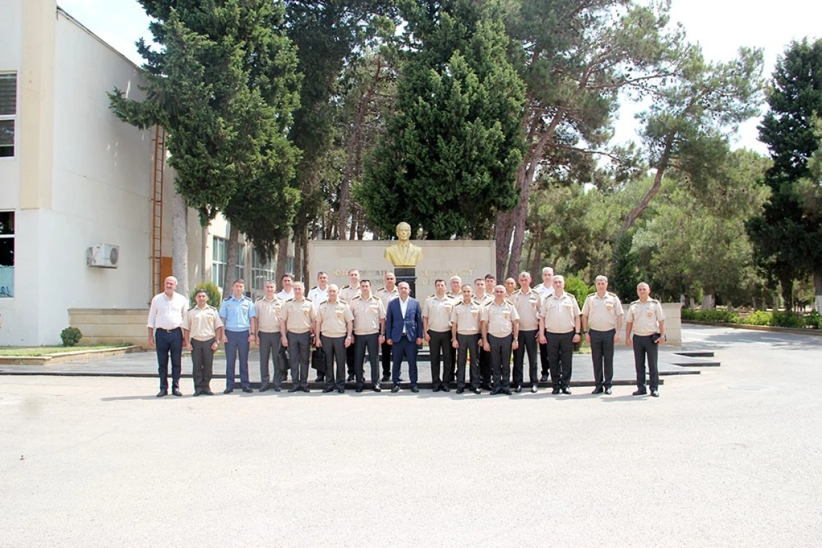 Azərbaycanın xarici ölkələrdəki hərbi attaşelərinin və nümayəndələrinin illik iclası keçirilib