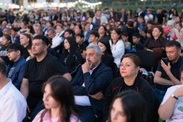 “AzerGold” və Bakı Media Mərkəzinin təşkilatçılığı ilə Daşkəsəndə milli kino seansı keçirilib - FOTO