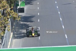 Bakıda Formula 1 üzrə Azərbaycan Qran-Prisində ilk sərbəst yürüş başa çatıb - FOTO - YENİLƏNİB