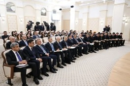 Azərbaycan və Türkmənistan prezidentləri mətbuata bəyanatlarla çıxış ediblər - YENİLƏNİB