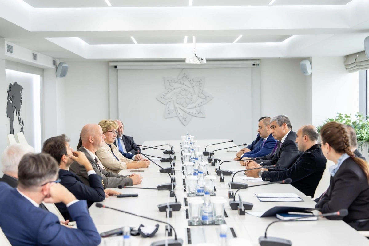 Beynəlxalq və xarici ölkələrin milli paralimpiya komitələrinin nümayəndə heyəti ilə görüş olub