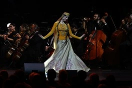 Montrödə Azərbaycanın incəsənət nümayəndələrinin iştirakı ilə qala konsert keçirilib - FOTO