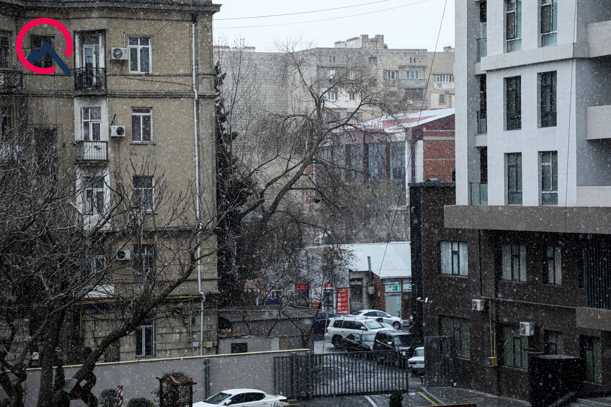 Bakıya sulu qar yağır  - Video