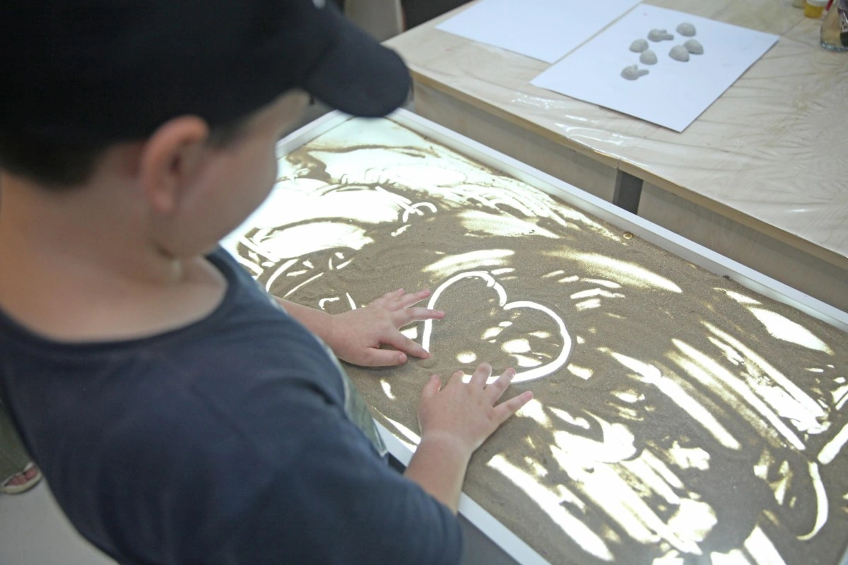Suriyadan Azərbaycana repatriasiya edilən 16 nəfərə ilkin tibbi və sosial-psixoloji yardım göstərilib