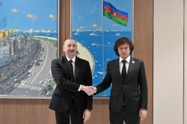 Prezident İlham Əliyev Gürcüstanın Baş naziri ilə görüşüb, sənədlər imzalanıb
