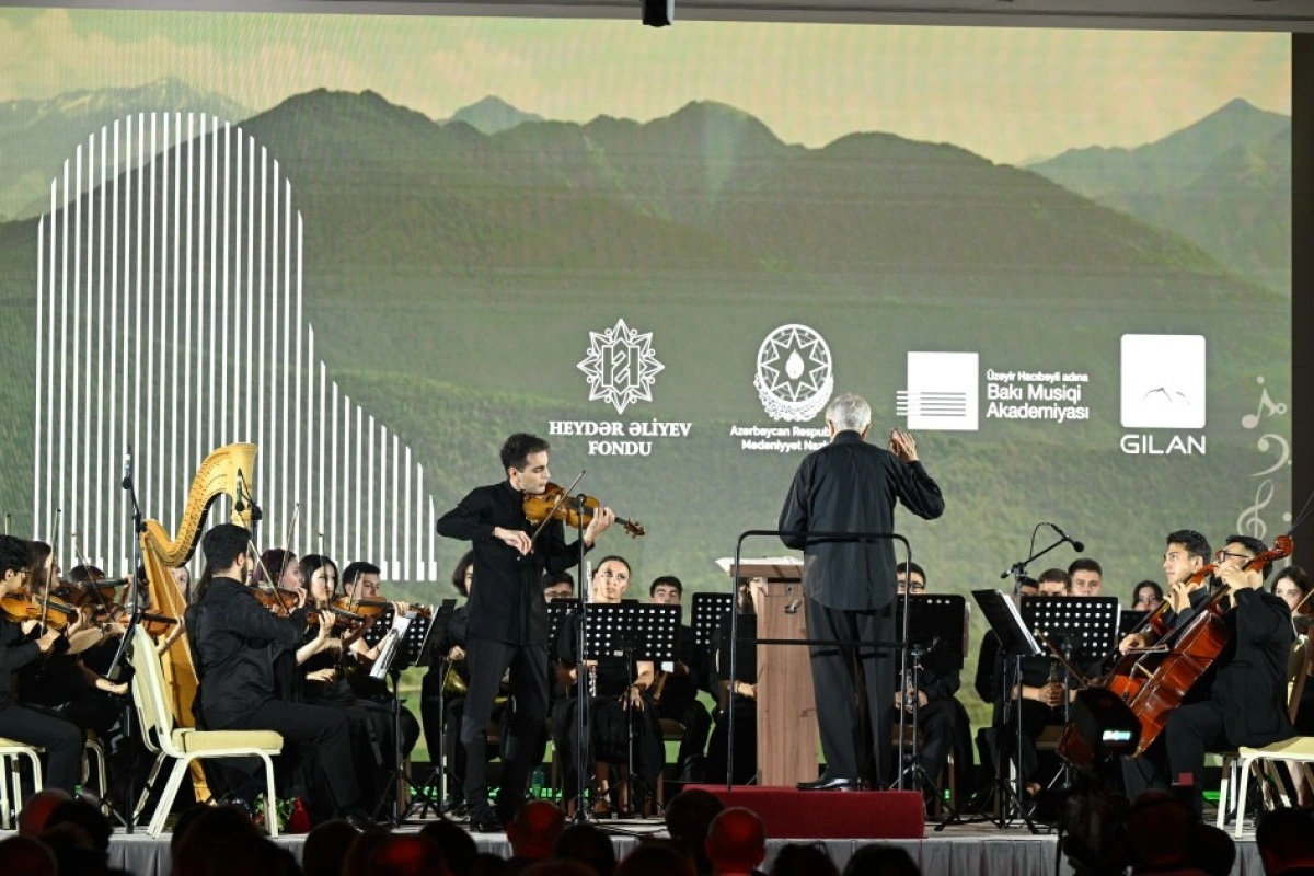 XV Qəbələ Beynəlxalq Musiqi Festivalının açılışı olub - FOTO
