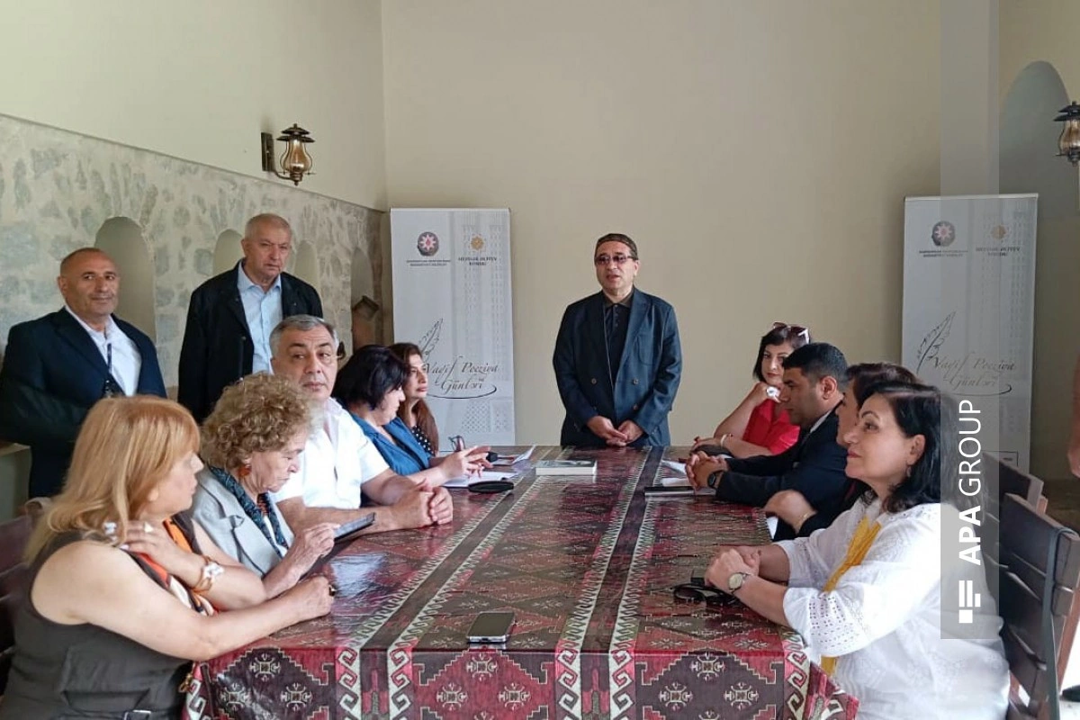 Şuşada Vaqif Poeziya Günləri çərçivəsində “Sözün Xaqanı – Xəlqaniyəm, Xəlqani” adlı konfrans keçirilib