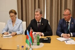 Kəmaləddin Heydərov Belarusun memarlıq və tikinti naziri ilə görüşüb