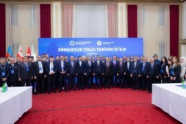 Naxçıvanda “Zəngəzur yolu: tarixin izi ilə” mövzusunda konfrans keçirilib
