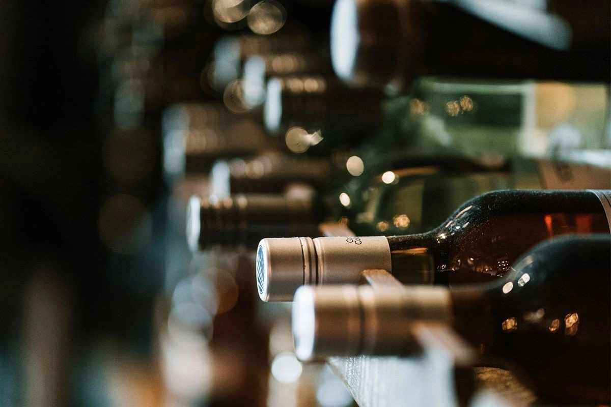 Azərbaycana idxal edilən alkoqollu içkilər üçün gömrük rüsumu dəyişib - YENİLƏNİB