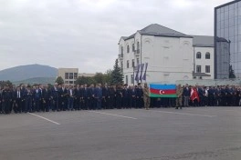 Xankəndidə şəhidlərin xatirəsi bir dəqiqəlik sükutla yad edilib - FOTO