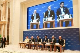 Dövlət Komitəsinin sədri I Beynəlxalq İslam Sivilizasiyası Forumunun açılışında iştirak edib