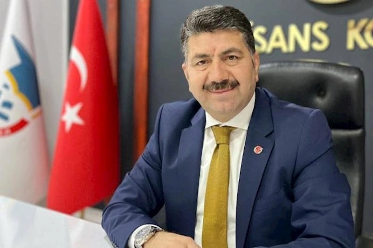 Haqqında cinayət işi açılan köşə yazarı Azərbaycandan üzr istədi: Sözlərimlə inciklik yaratdığım üçün peşmanam