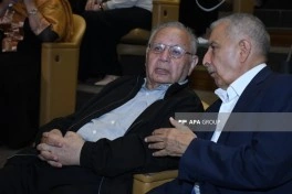 Nəriman Həsənzadə ilə vida mərasimi keçirilir, Prezident və Birinci vitse-prezident əklil göndərib - FOTO - YENİLƏNİB
