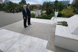 ADSEA sədri Lənkəranda vətəndaşlarla görüşüb