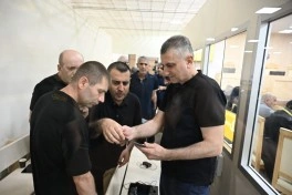 Arayik Harutyunyan və digərlərinin şikayətləri üzrə apellyasiya məhkəməsi çıxışlarla davam etdirilib - FOTO