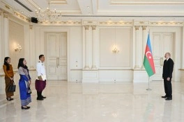 Prezident Kambocanın yeni təyin olunmuş səfirinin etimadnaməsini qəbul edib