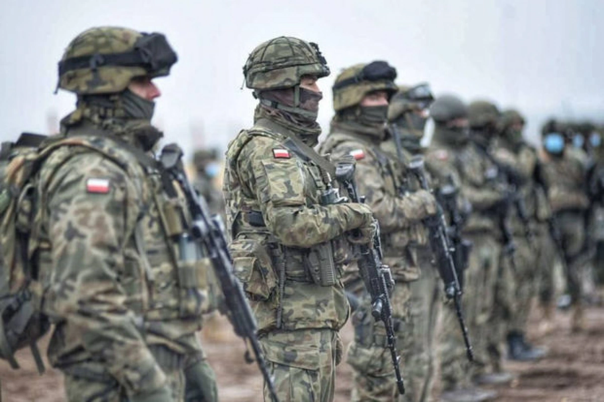 Polşa 500 min nəfərlik ehtiyat ordu yaradır