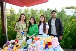 Leyla Əliyeva və Alona Əliyeva Xeyirxahlıq Festivalında iştirak ediblər