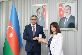 ƏƏSMN-in təltif edilmiş əməkdaşlarına vəsiqələr və medallar təqdim olunub