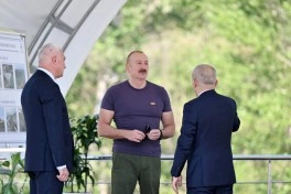 Prezident İlham Əliyev Laçında “Həkəriçay” su anbarının təməlini qoyub