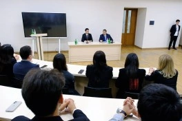 Əlaqələndirmə Qərargahının İdarələrarası Mərkəzinin nəzdindəki İşçi Qrupu Qarabağ Universitetində inflüenserlərlə görüşüb