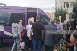 Növbəti köç karvanı Ağdam şəhərinə çatıb, açarlar təqdim olunub - YENİLƏNİB-1 - FOTO