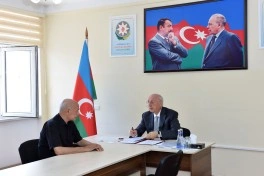 Zakir Fərəcov növbəti səyyar qəbul keçirib