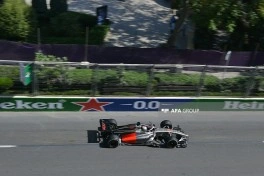 Bakıda Formula 1 üzrə Azərbaycan Qran-Prisində ilk sərbəst yürüş başa çatıb - FOTO - YENİLƏNİB