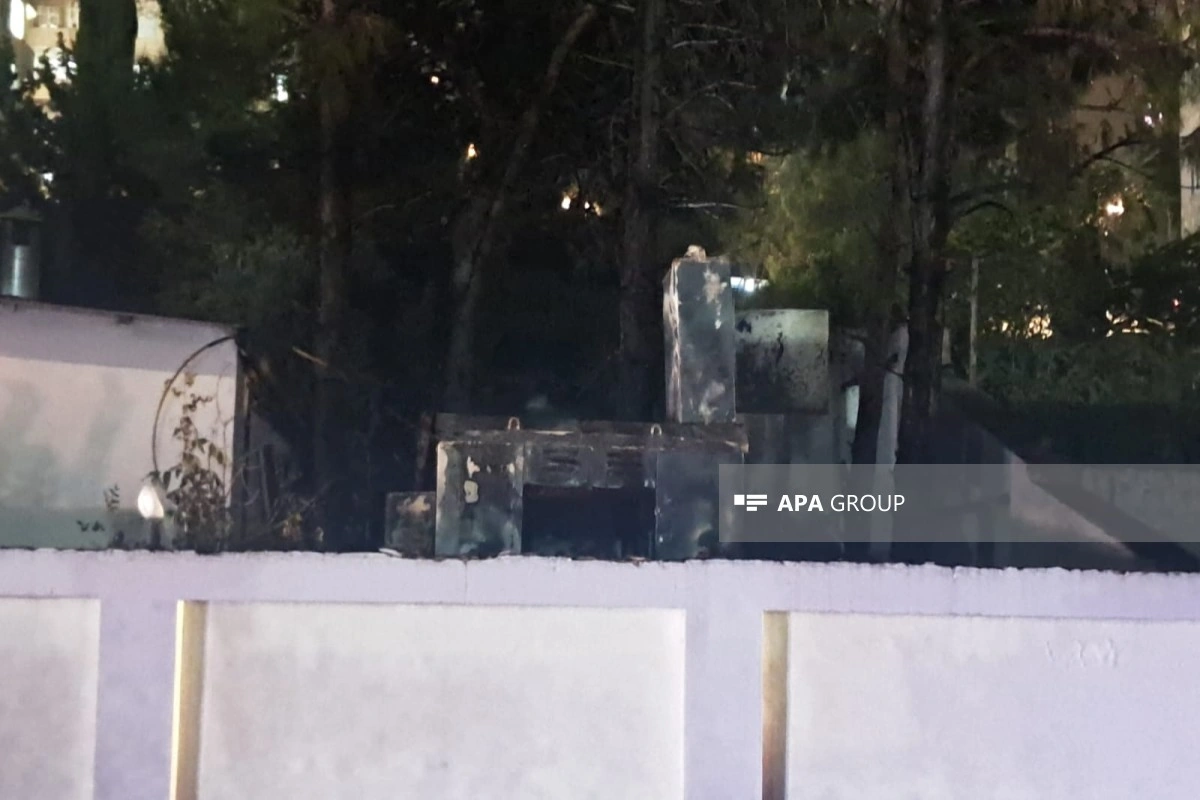 Gəncə prospektində elektrik transformatoru yanıb
