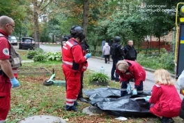 Rusiyanın Zaporojyeyə aviabombalarla endirdiyi zərbələr nəticəsində ölənlərin sayı 15-ə çatıb - YENİLƏNİB - FOTO