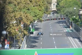 Bakıda Formula 1 üzrə Azərbaycan Qran-Prisində ilk sərbəst yürüş başa çatıb - FOTO - YENİLƏNİB