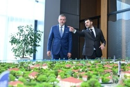 Slovakiya Prezidenti “Sea Breeze”lə tanış olub