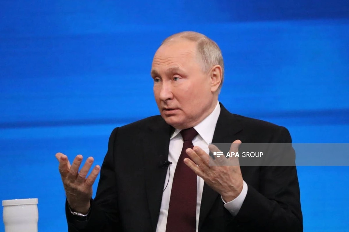 Putin Rusiyanın Ukrayna ilə bağlı üçtərəfli danışıqları bərpa etməyə hazır olduğunu deyib