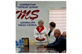 MŞ-da Əməkdar jurnalist Əminə Yusifqızının yubileyinə həsr olunmuş toplantı keçirilib - FOTO
