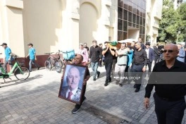 Xalq artisti Aleksandr Şarovski dəfn edilib - YENİLƏNİB-1 - FOTO