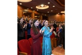 Leyla Əliyeva Türkmənistan Dövlət Simfonik Orkestrinin konsertini izləyib - FOTO