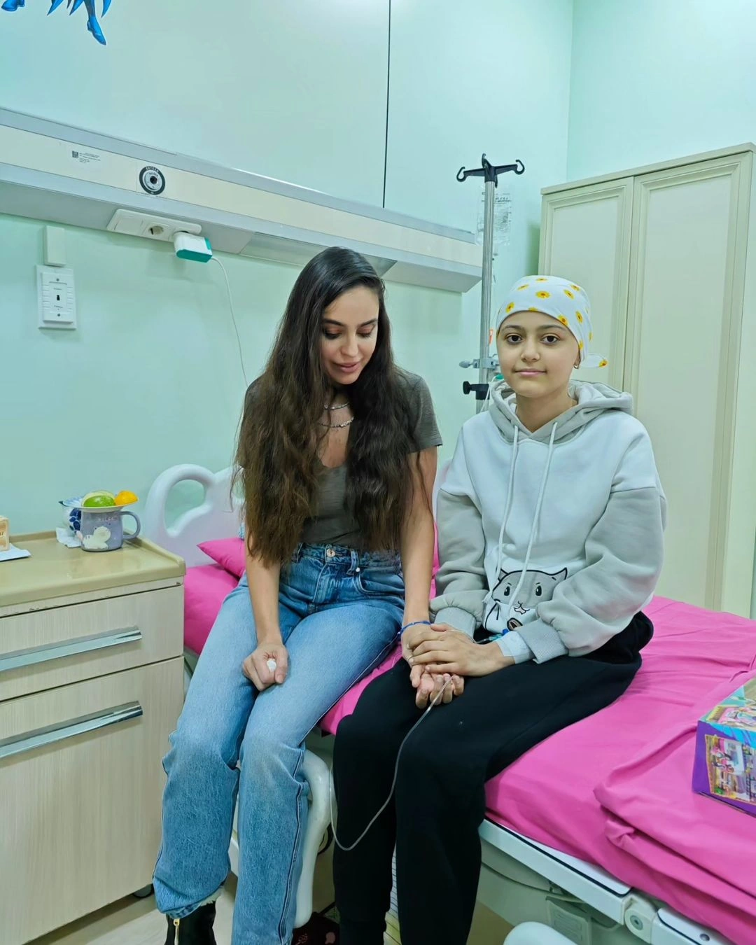 Leyla Əliyeva uşaqları ziyarət etdi  - Fotolar