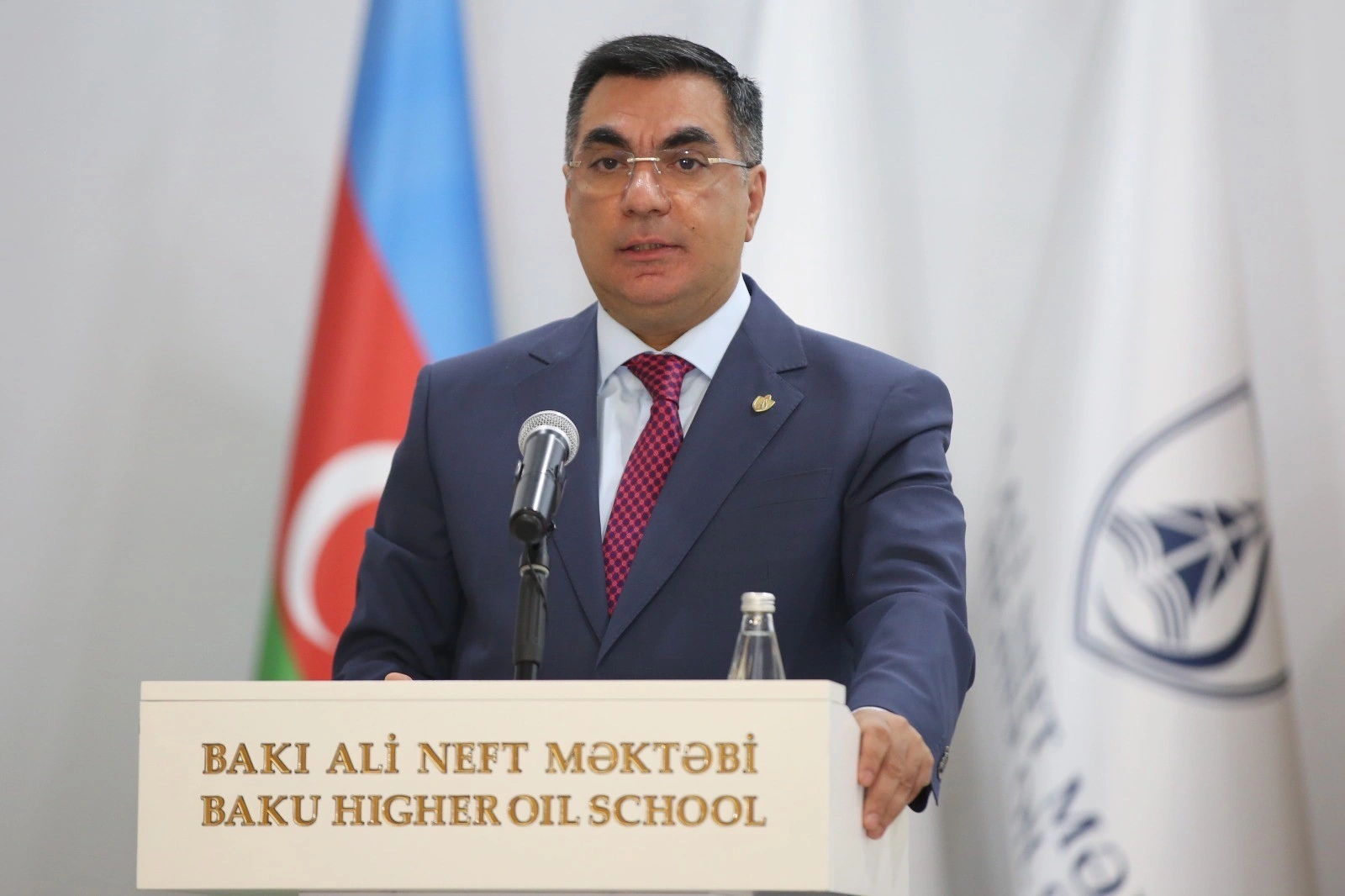 Ukraynanın Baş Komandanı Pokrovskun müdafiəsinin davam etdiyini bildirib