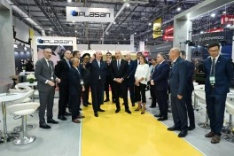 Prezident İlham Əliyev “ADEX 2026” və “Securex Caspian” sərgiləri ilə tanış olub - YENİLƏNİB
