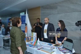 Ali təhsil müəssisələrinin sərgisi başa çatıb - FOTO
