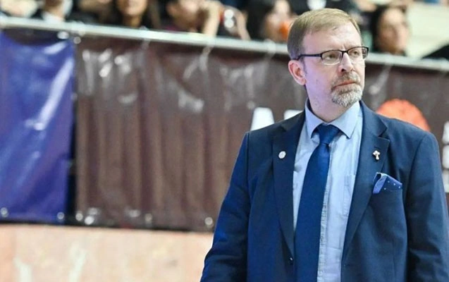 “Sabah” basketbol klubu baş məşqçisi ilə yollarını ayırdı