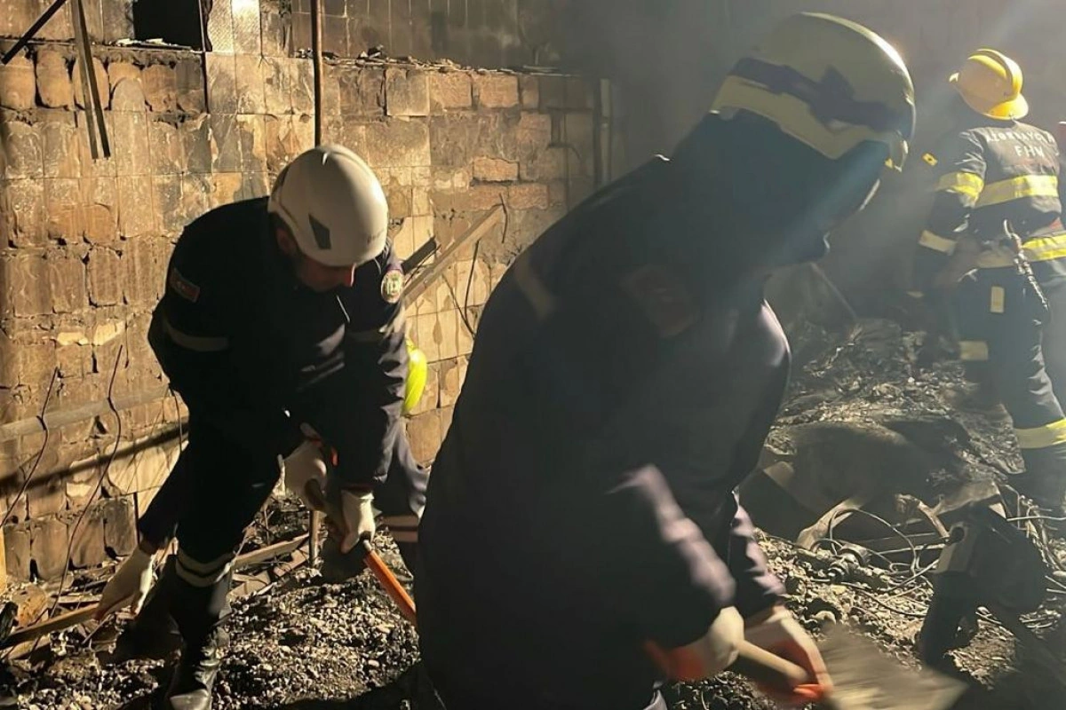 Bakıda partlayış baş verən sexdə axtarış-xiıasetmə əməliyyatı davam edir - YENİLƏNİB - FOTO - VİDEO