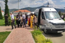 Növbəti köç karvanları Xankəndi, Xocalı və Ağdərəyə çatıb, mənzillərin açarları təqdim edilib - YENİLƏNİB - FOTO